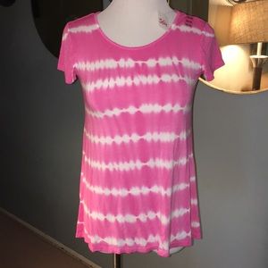 NWT Pink&White Tie-dyed style T-shirt.